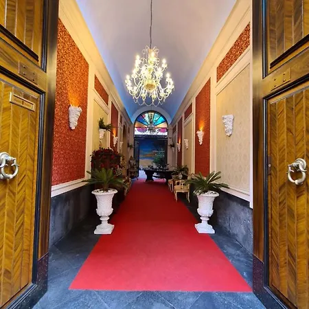 Raciti Palace Ачиреале