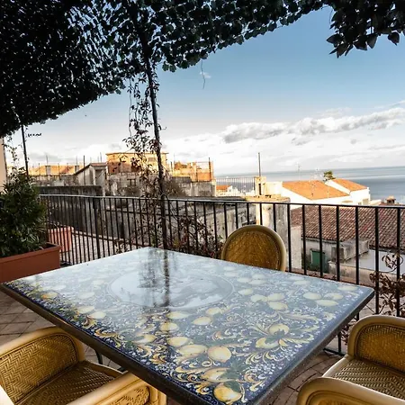 Raciti Palace Апартаменты