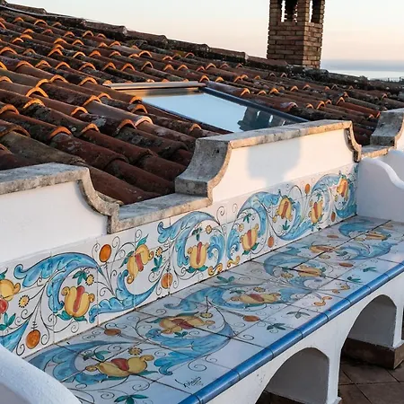 Raciti Palace *