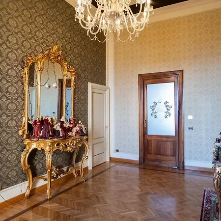 Raciti Palace Апартаменты *