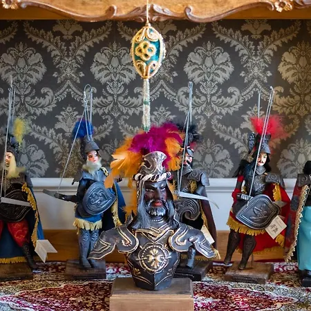 Raciti Palace Ачиреале