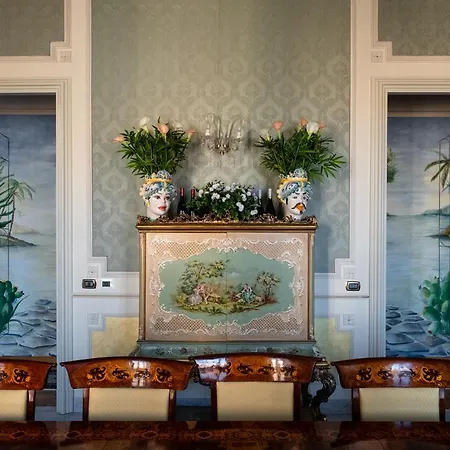 Raciti Palace Апартаменты Ачиреале