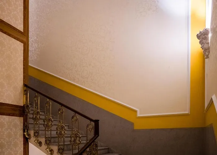 Raciti Palace *